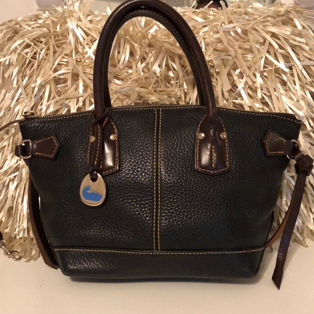Dooney and Bourke purse